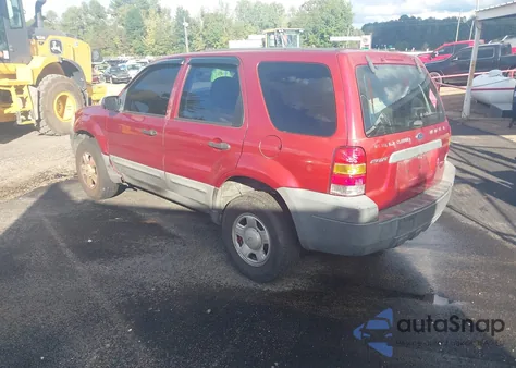 2005 Ford Escape Xls z USA, uszkodzony, nr VIN 1FMYU02Z25KC20704